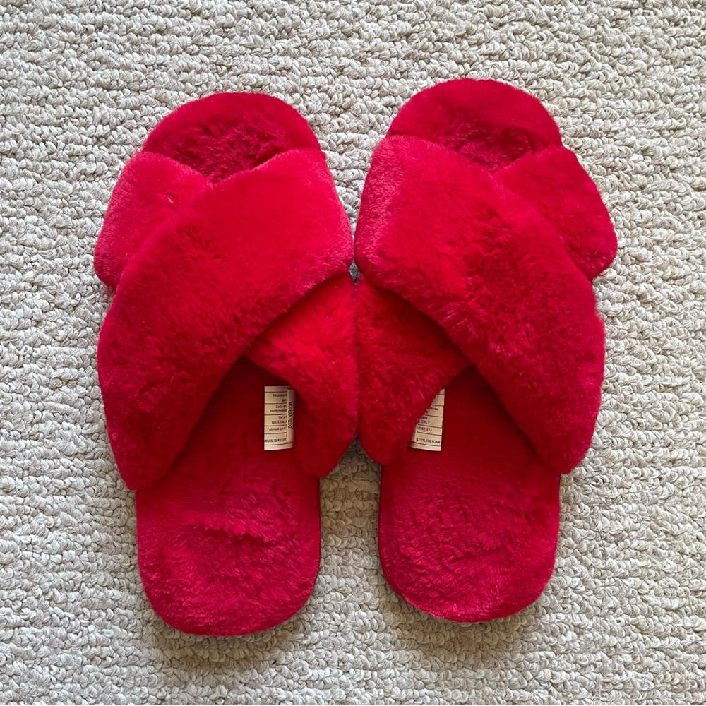 Fuzzy red home slippers